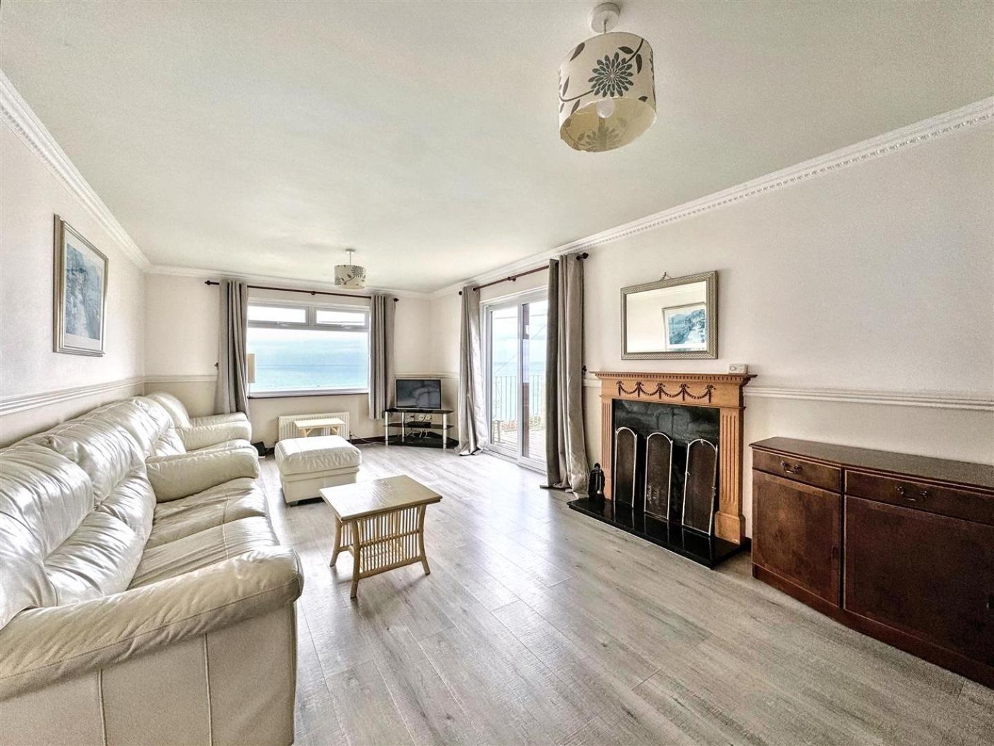 5-Bedroom Detached House With Amazing Sea Views Porthleven Esterno foto